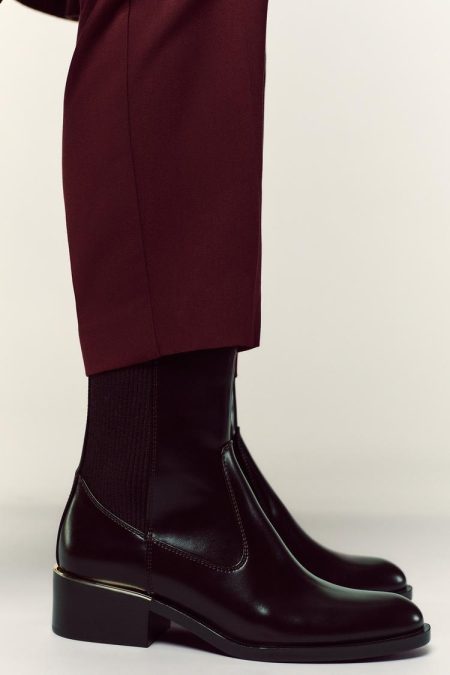 نیم بوت زنانه پاشنه کوتاه با جزئیات فلزی زارا – ZARA