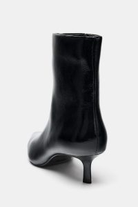 نیم بوت زنانه پاشنه گربه‌ای زارا – ZARA