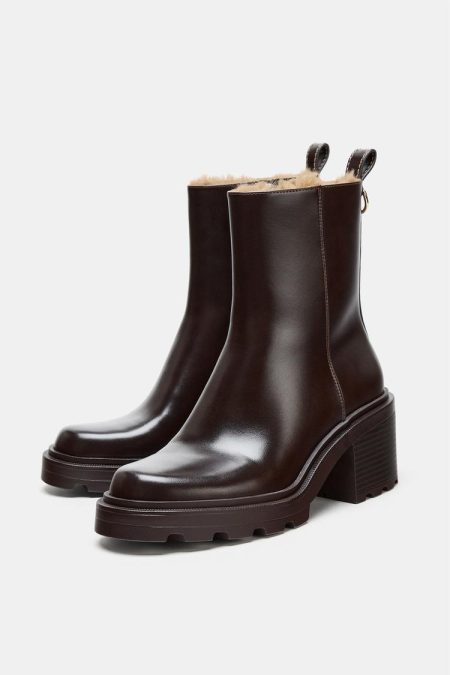 نیم بوت زنانه پاشنه‌دار با آستر خز مصنوعی زارا – ZARA