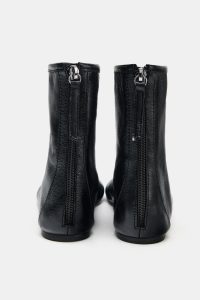 نیم بوت زنانه چرم تخت زارا – ZARA