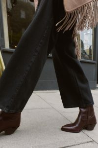 نیم بوت زنانه چرم کابویی زارا – ZARA