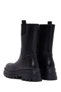 نیم بوت زنانه چرمی مشکی زیپ‌دار زیره‌ضخیم دری مد