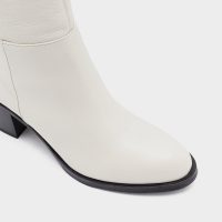 چکمه زنانه چرم سفید FAVORME-TR – ALDO