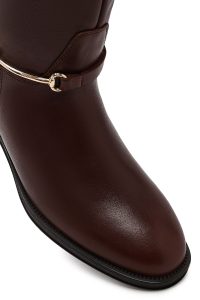 چکمه زنانه چرم قهوه‌ای اکسسوری‌دار دری مد