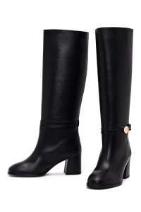 چکمه زنانه چرم مشکی پاشنه‌بلند ضخیم دری مد