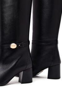 چکمه زنانه چرم مشکی پاشنه‌بلند ضخیم دری مد