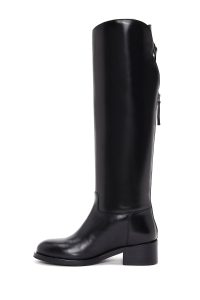 چکمه زنانه چرمی مشکی زیپ‌دار با جزئیات سگک دری مد