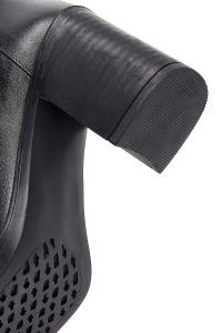 چکمه زنانه چرمی مشکی زیپ‌دار پاشنه پهن دری مد