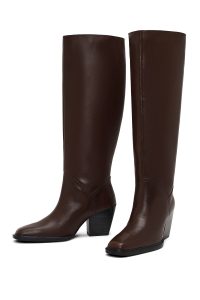 چکمه چرمی زنانه قهوه‌ای پاشنه ضخیم دری‌مد