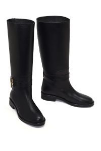 چکمه چرمی زنانه مشکی سگک‌دار دری‌مد