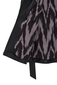 کاپشن زنانه Scarlet چرم مشکی یقه‌خزدار دری مد