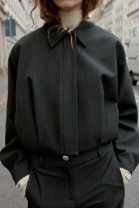 کت بامبر بالونی زنانه راه‌راه کوتاه زارا – ZARA