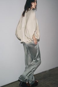 کت بامبر زنانه پفی کالکشن ZW زارا – ZARA