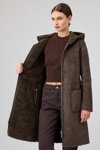 کت تدی زنانه قهوه‌ای دوطرفه کلاه‌دار Fiorentini دری مد