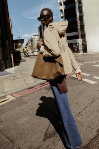 کت زنانه کلاه‌دار چند جیب زارا – ZARA