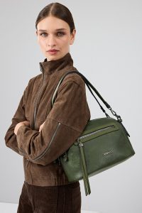 کت چرمی زنانه قهوه ای کوتاه اوور سایز جیر Gina دری مد