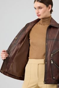 کت چرمی زنانه قهوه‌ای اورسایز یقه پیراهنی Claris دری مد