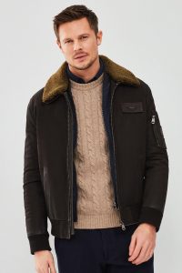 کت چرمی مردانه قهوه‌ای یقه‌دار خزدار خلبانی Falcon دری مد