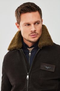 کت چرمی مردانه قهوه‌ای یقه‌دار خزدار خلبانی Falcon دری مد