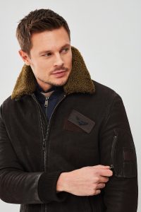 کت چرمی مردانه قهوه‌ای یقه‌دار خزدار خلبانی Falcon دری مد