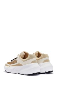 کتونی زنانه بژ بنددار ACBC x Derimod