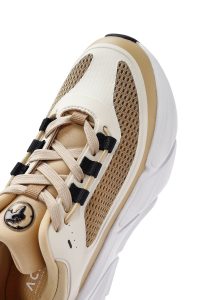 کتونی زنانه بژ بنددار ACBC x Derimod