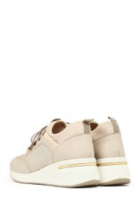 کتونی زنانه بژ بنددار لژدار دری مد