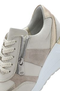 کتونی زنانه بژ پاشنه بلند با زیپ کناری چرم دری مد