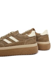 کتونی زنانه جیر بژ بنددار لژدار دری مد