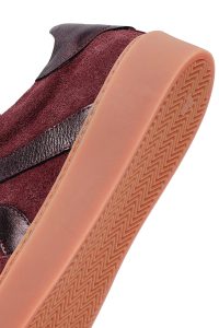 کتونی زنانه جیر زرشکی بنددار دری مد