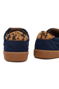 کتونی زنانه جیر سرمه‌ای بنددار دری مد Studio