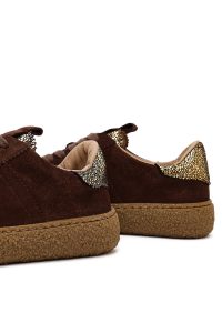 کتونی زنانه جیر قهوه‌ای دری مد