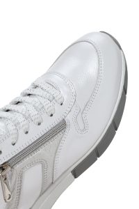 کتونی زنانه سفید با بند و زیپ کناری چرم دری مد