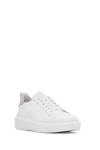 کتونی زنانه سفید با بند چرم دری مد