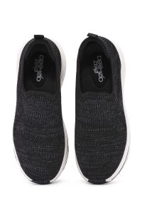 کتونی زنانه سیاه چرم با زیره ضخیم پارچه ای دری مد