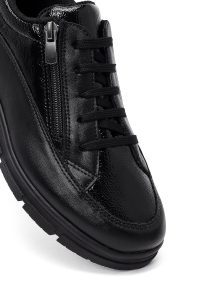 کتونی زنانه مشکی بنددار دری مد