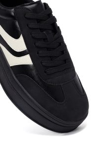 کتونی زنانه مشکی بنددار لژدار دری مد