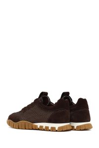 کتونی زنانه چرم قهوه‌ای بنددار دری مد