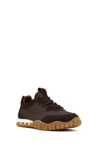 کتونی زنانه چرم قهوه‌ای بنددار دری مد