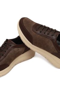 کتونی زنانه چرم قهوه‌ای بنددار لژدار دری مد