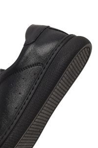 کتونی زنانه چرم مشکی بنددار دری مد