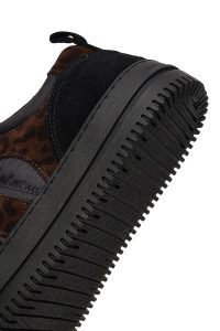 کتونی زنانه چرم مشکی بنددار لژدار طرح‌دار دری مد