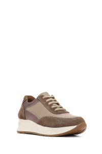 کتونی زنانه چرم ویزون بنددار لژدار دری مد