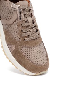 کتونی زنانه چرم ویزون بنددار لژدار دری مد