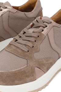 کتونی زنانه چرم ویزون بنددار لژدار دری مد