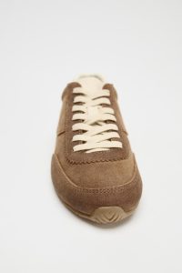 کتونی زنانه چرمی متضاد زارا – ZARA