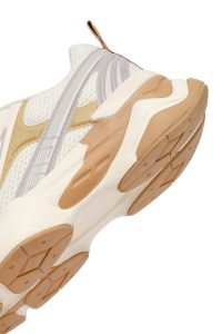 کتونی زنانه کرم بنددار لژدار دری مد