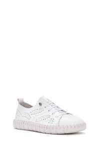 کتونی زنونه چرم طرحدار سفید بنددار راحتی دری مد