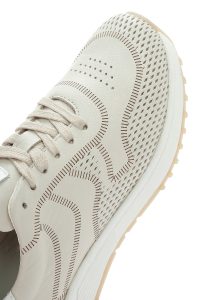 کتونی زنونه چرم کرم بنددار با زیره ضخیم دری مد