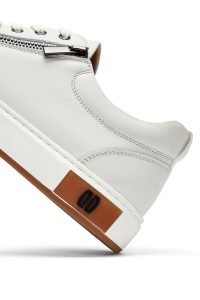 کتونی مردانه سفید بندی چرمی دری مد